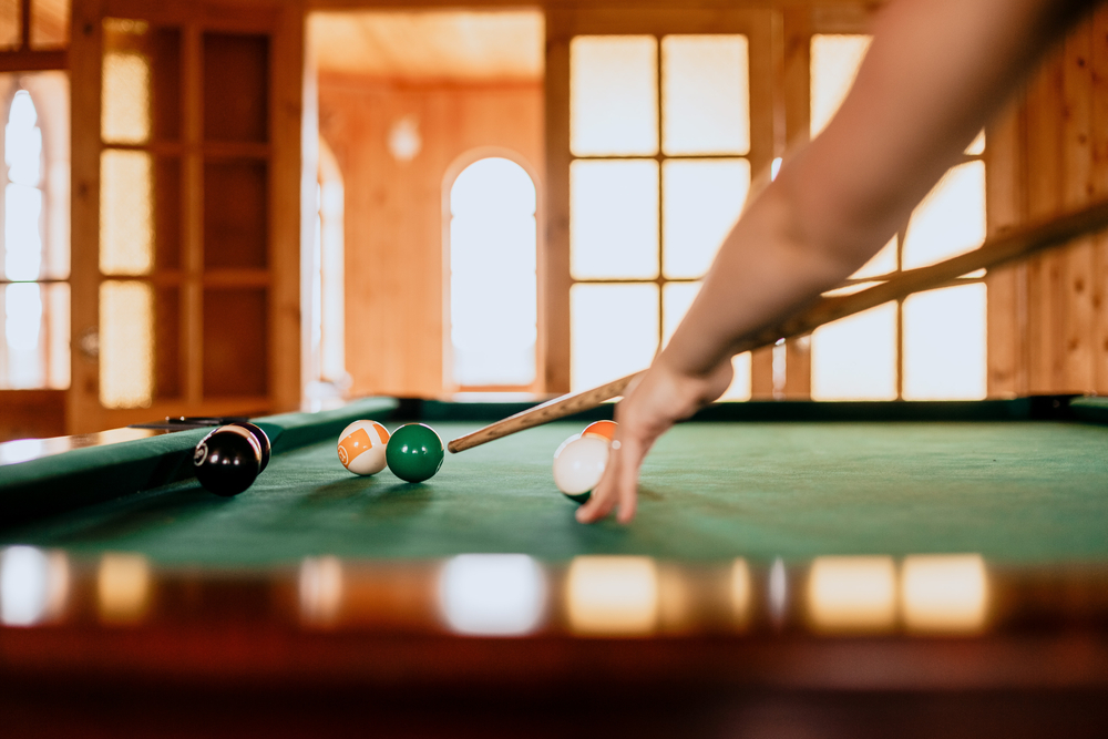 Pool table
